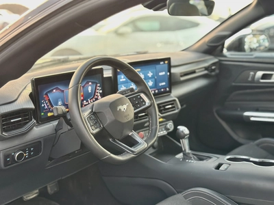 2024 Ford Mustang Ecoboost-8