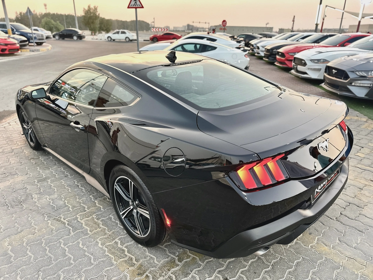 2024 Ford Mustang Ecoboost-7-7