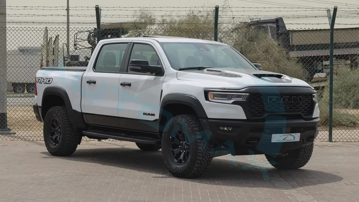 ( For Export ) 2025/2025 RAM 1500 RHO Hurricane H.O 3.0TT GCC BRAND NEW-3-3