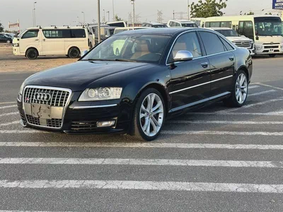 SUPER CLEAN AND POWERFULL V10 Audi S8 4.0 TFSI quattro, JAPAN IMPORTED-1