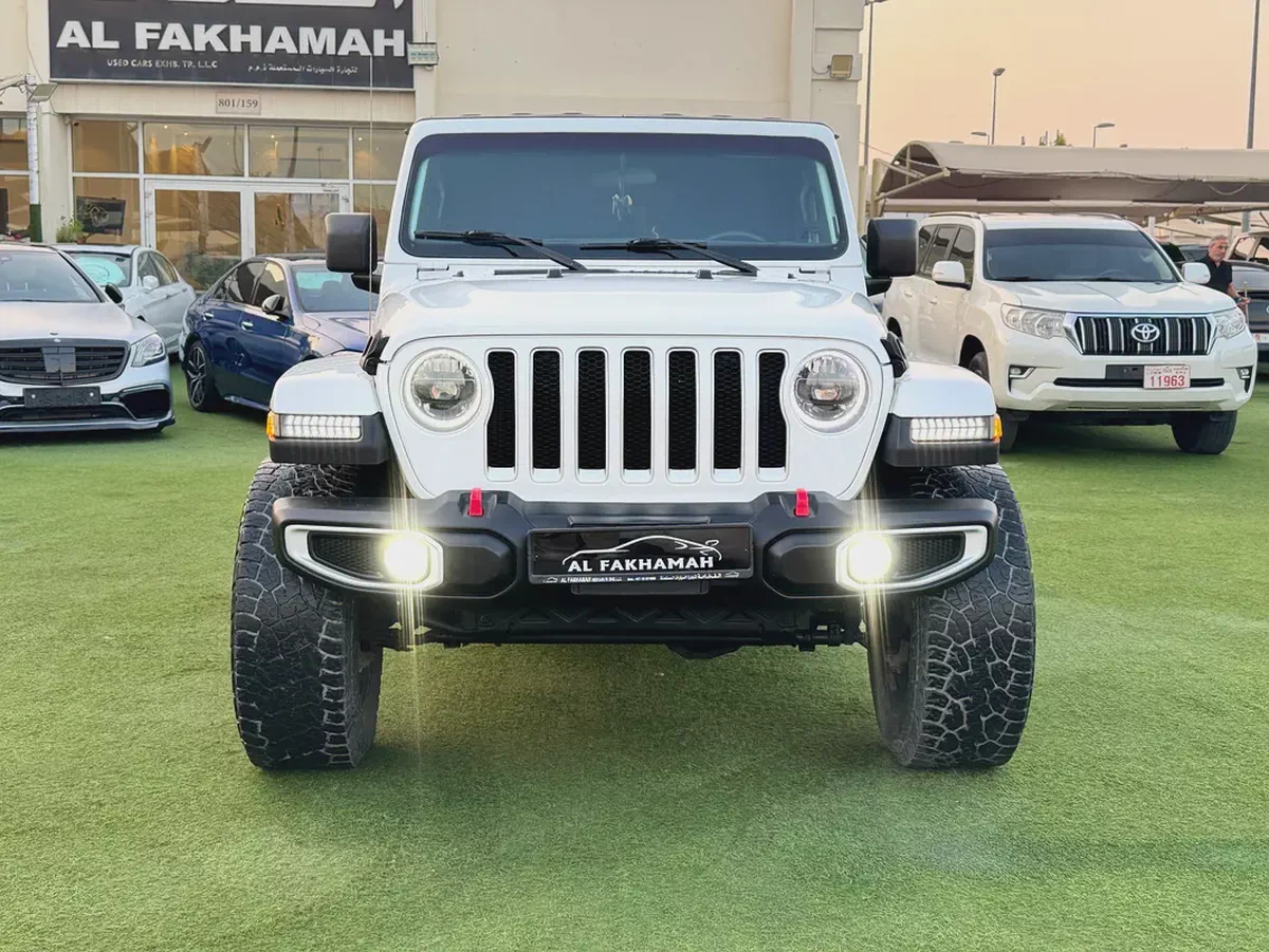 2019 Jeep Wrangler Unlimited Sahara - American Specs
