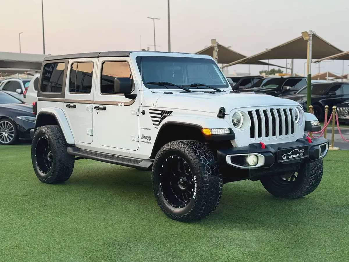 2019 Jeep Wrangler Unlimited Sahara - American Specs-1-1