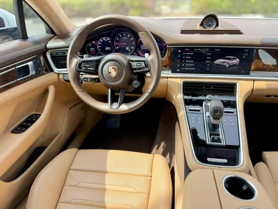 PORSCHE PANAMERA l GCC SPEC l FULL SERVICE HISTORY l UNDER WARRANTY TILL SEPTEMBER 2026 l-7