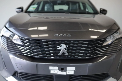 Peugeot 3008 1.6L Turbo 2025-19