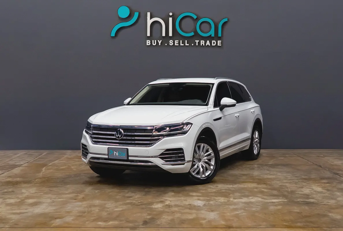 AED 2,203 p.m • 0% Downpayment • Volkswagen Touareg • 1 Year Warranty