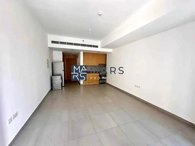 Balcony Studio | Pool | Parking | Gym-2