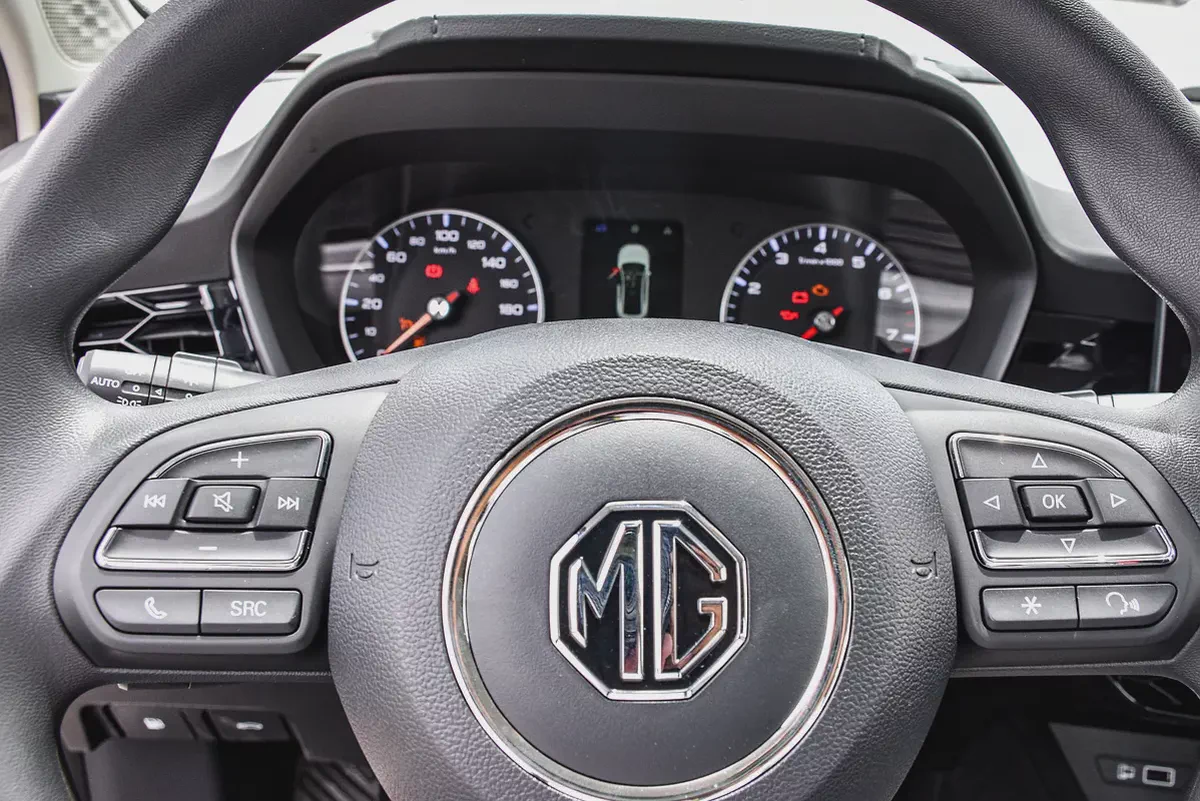 2025 MG5 Luxury - Brand New-9-9
