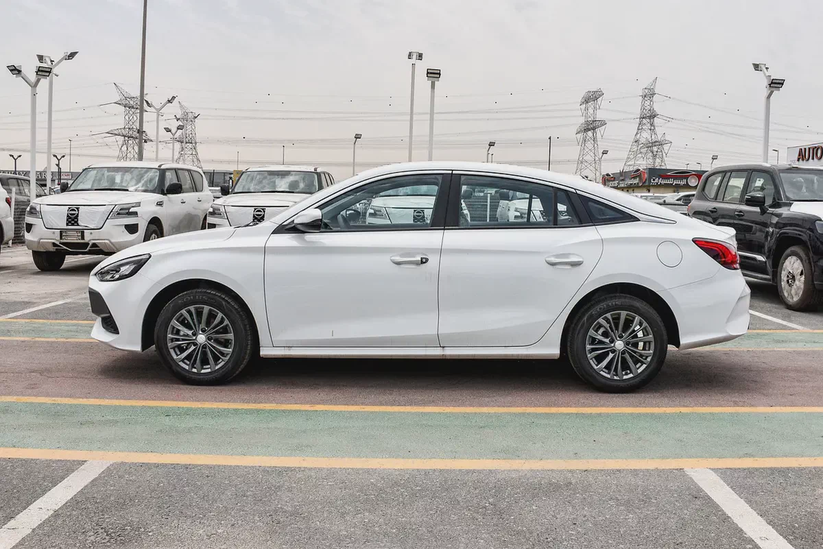 2025 MG5 Luxury - Brand New-14-14
