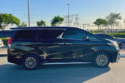 Lexus LM 300h 2021 European Specs Luxury MPV-3