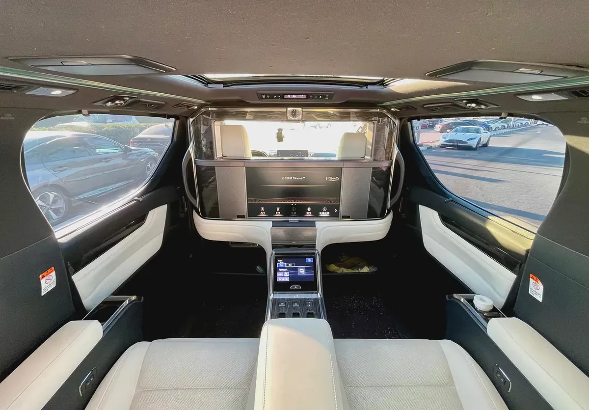 Lexus LM 300h 2021 European Specs Luxury MPV-6-6