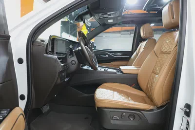 Cadillac Escalade Sport 2022 | GCC Specs | Low Mileage | Full Luxury-9