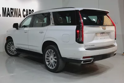 Cadillac Escalade Sport 2022 | GCC Specs | Low Mileage | Full Luxury-3