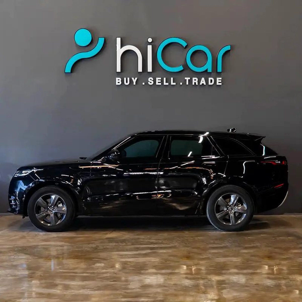 AED 3,353 pm • 0% Downpayment • Range Rover Velar P250 S • 1 Year Warranty-10-10