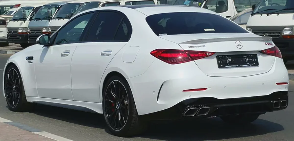 BENZ C63s | E PERFORMANCE | 2024 | WITH ONLY | 4573 KM | 5 A GRADE | JAPAN IMPORT | CLEAN TITLE-4-4