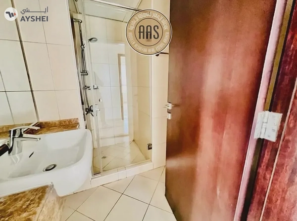 Near to pond park 3bhk with Balcony Wardrobes