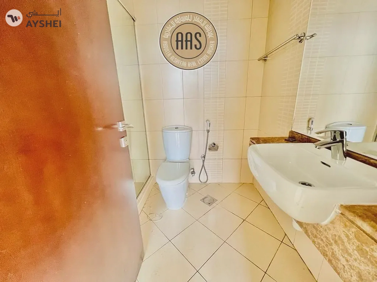 Near to pond park 3bhk with Balcony Wardrobes-2-2