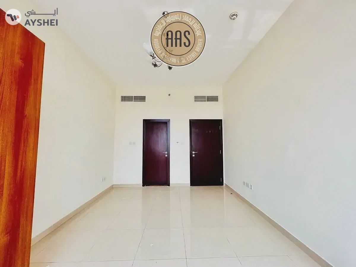 Near to pond park 3bhk with Balcony Wardrobes-6-6
