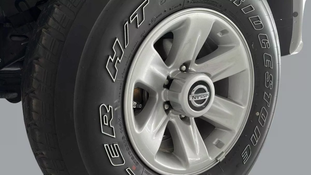 Nissan Patrol SAFARI SW Safari 4.8L A/T-10-0