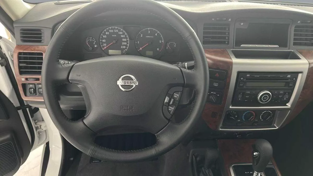 Nissan Patrol SAFARI SW Safari 4.8L A/T-7-0