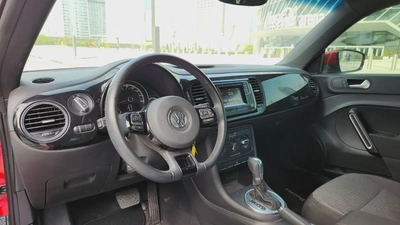 2019-Volkswagen Beetle -2.0L-4 Cyl-Excellent Condition-7