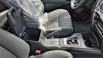 Toyota Fortuner EXR Toyota Fortuner / 2.4L V4 Diesel /  Climate Control / Only for Africa Special Price-11