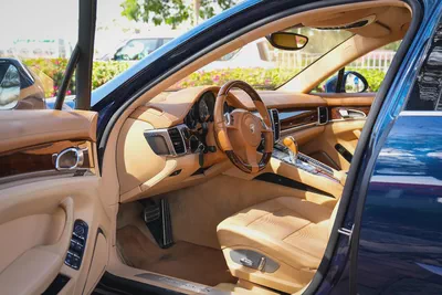 PORSCHE PANAMERA 4S 2012!! GCC SPECS!! FULL SERVICE HISTORY-3