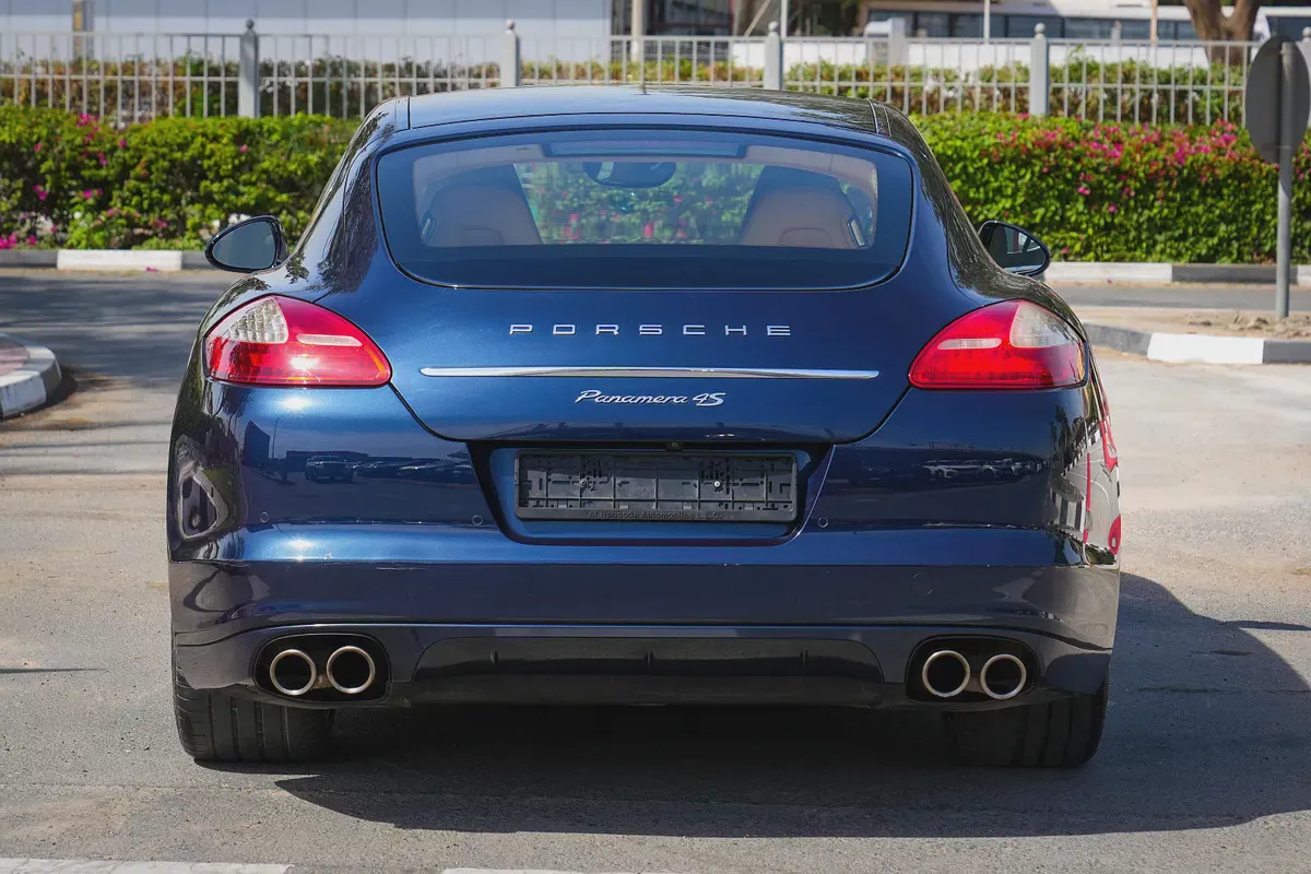 PORSCHE PANAMERA 4S 2012!! GCC SPECS!! FULL SERVICE HISTORY-17-17