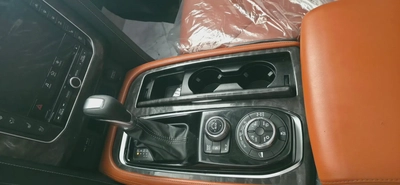 Nissan Patrol 2020 LE Platinum - GCC Specs - Cash, Bank with zero Dp & Without bank-9