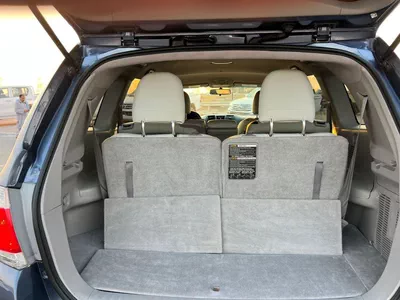 Toyota Highlander  2013 Toyota Highlander MidOption - 2 .7L V4-  Rear Camera - 7 Leather Seats-8