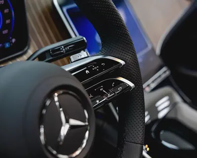 MERCEDES EQE 500 4MATIC - BRAND NEW  - CHINESE SPEC - 2025-13