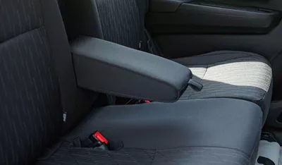 Suzuki Ertiga GLX SUZUKI ERTIGA GLX 1.5L AT SILVER-13