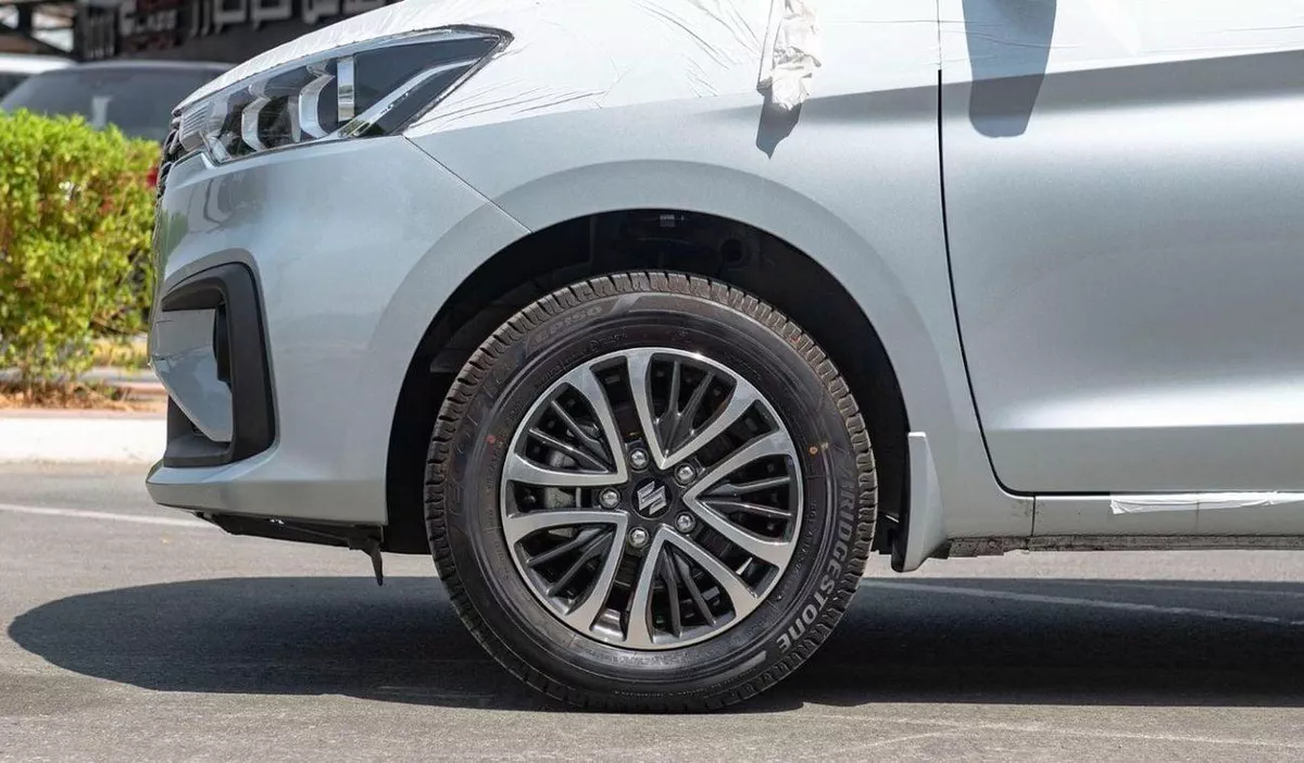 Suzuki Ertiga GLX SUZUKI ERTIGA GLX 1.5L AT SILVER-5-0