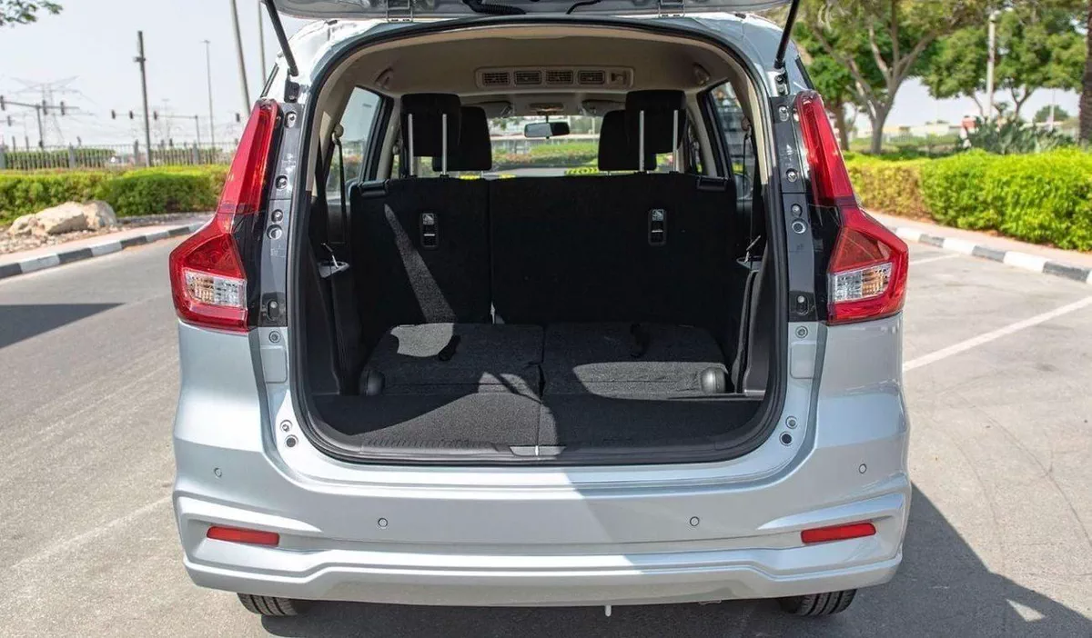 Suzuki Ertiga GLX SUZUKI ERTIGA GLX 1.5L AT SILVER-6-0