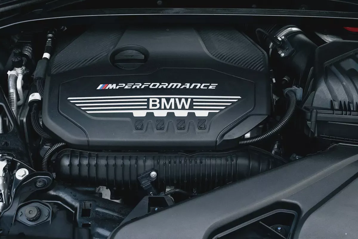 2,742 P.M |  M235i xDrive | 0% Downpayment | Agency Maintained-13-13