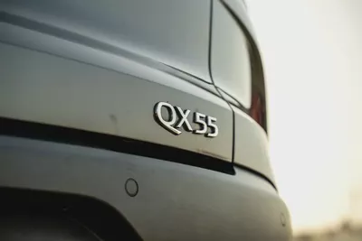 2023 Infiniti QX55 Essential GCC Under Agency Warranty-4