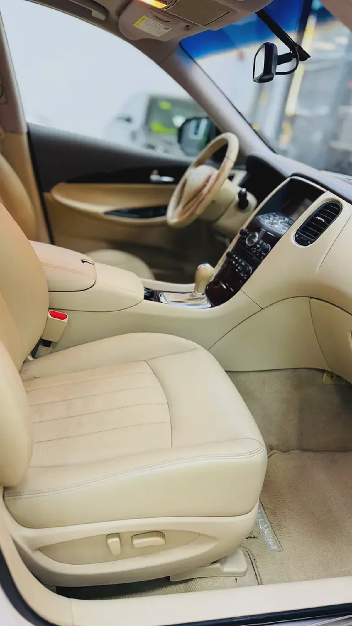 Well Maintained 2015 Infiniti QX50 Luxury | GCC Specs 1 st Owner-11-11