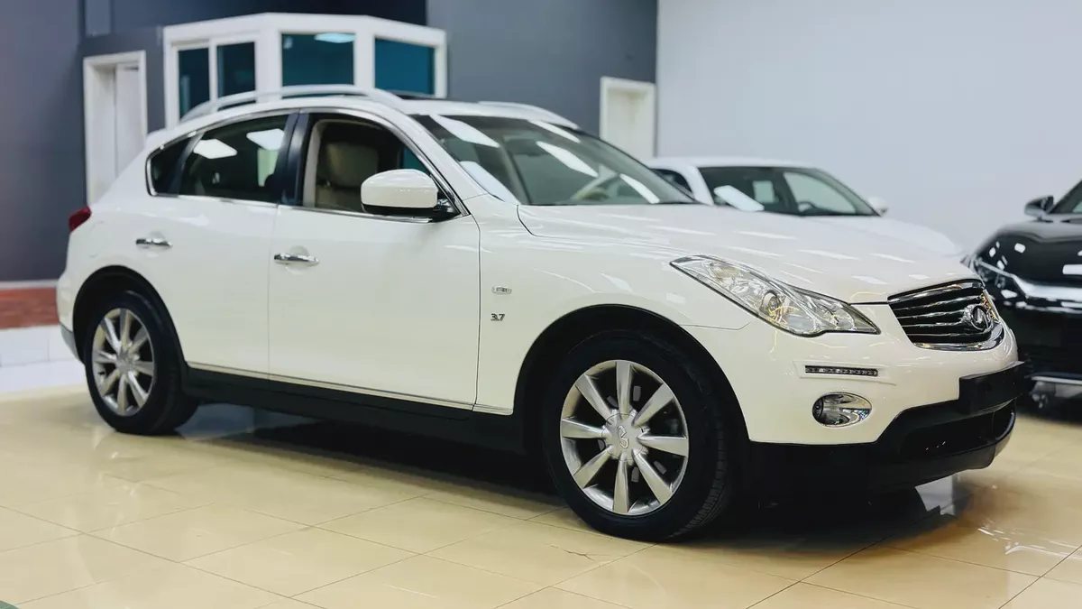 Well Maintained 2015 Infiniti QX50 Luxury | GCC Specs 1 st Owner-2-2