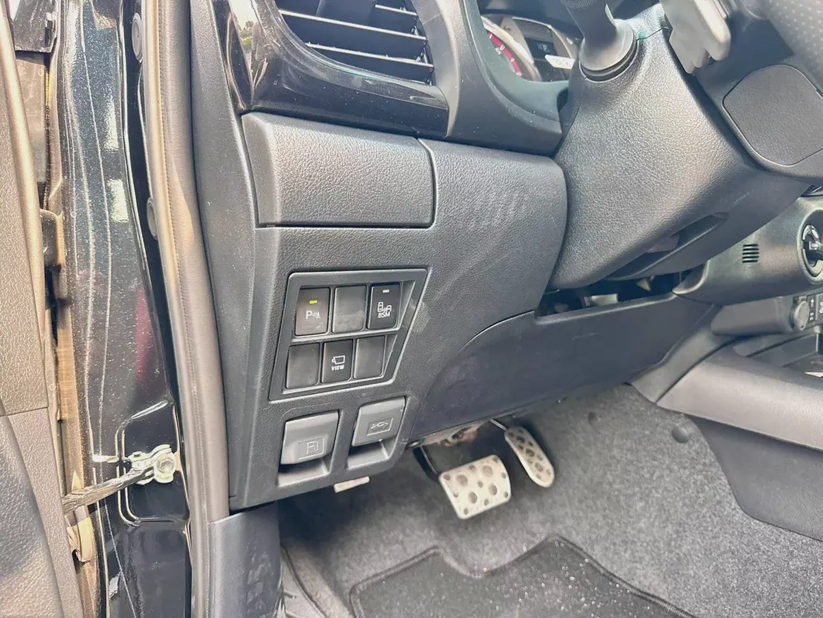 2025 TOYOTA Hilux Dcab 4x4 2.8L GR-S W/RADAR BRAND NEW 0KM-12-12