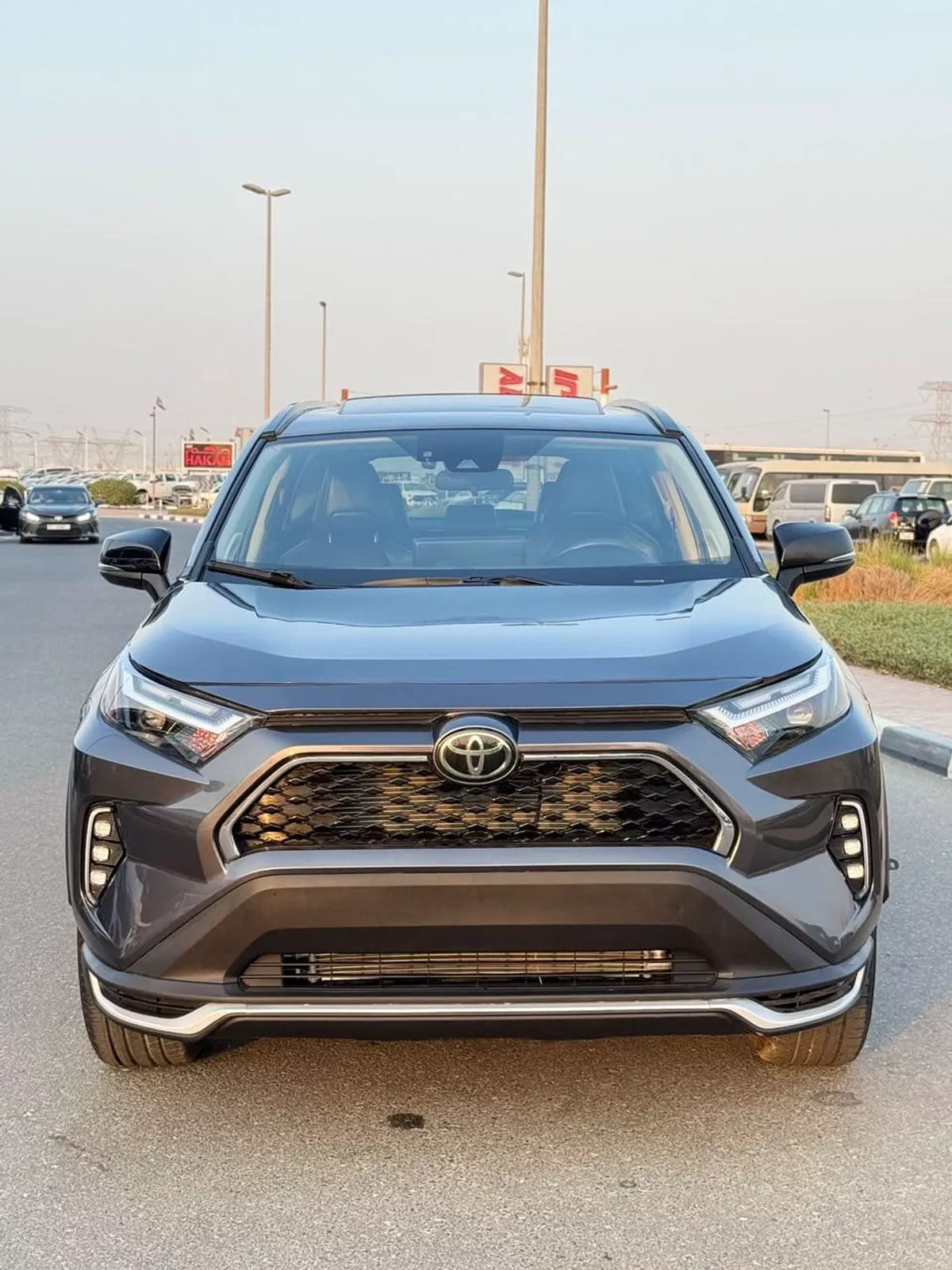 Toyota RAV4 XLE premium 2.5L-1-0