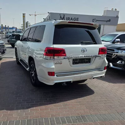 Toyota Land Cruiser VXR V8 5.7 GRAND TOURING-7