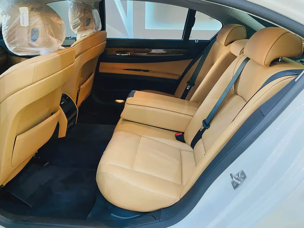 للبيع BMW 739LI موديل 2012 مواصفات خليجية 25000 km-14-14
