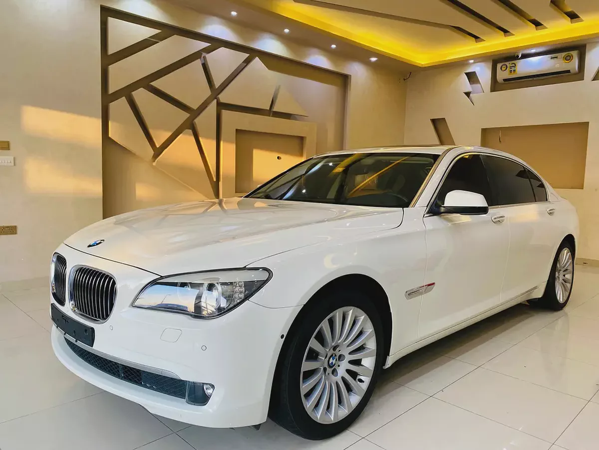 للبيع BMW 739LI موديل 2012 مواصفات خليجية 25000 km-2-2