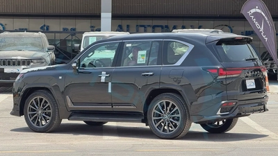 ( Only For Export ) 2026/2026 Lexus LX 600 F Sport 3.5TT V6 AWD GCC BRAND NEW-4
