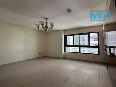 Yasmeen Building, Al Jaddaf, Dubai-1
