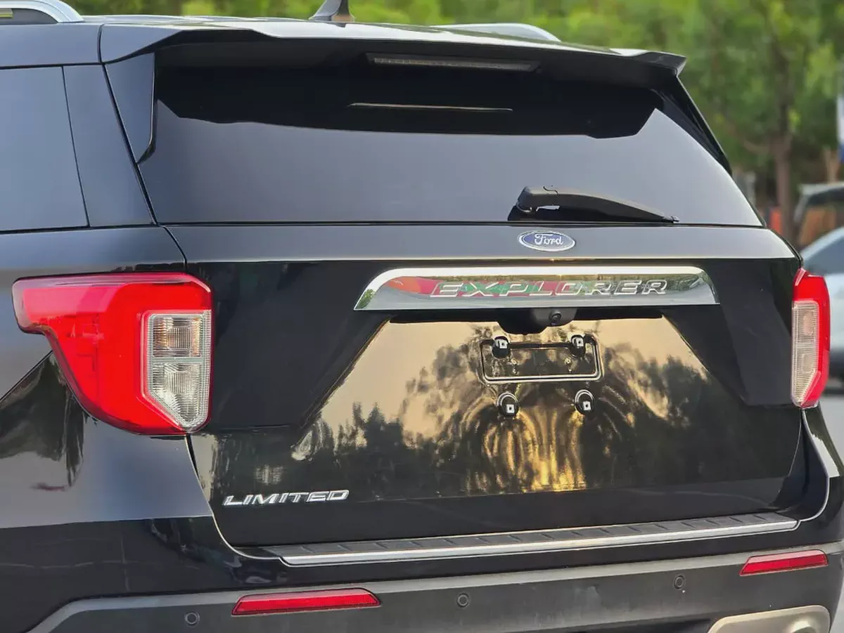FORD EXPLORER LIMITED 2021 US SPEC // V4 2.3L // FULL OPTION // GOOD CONDITION-7-7