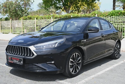 0% DP - JAC J7 LUXURY 2023 - LOW MILEAGE - WELL MAINTAINED-2