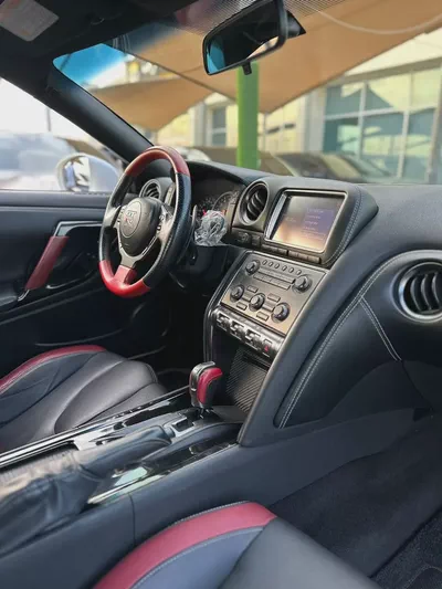 Nissan GT-R Premium 2016 GCC Specs-7