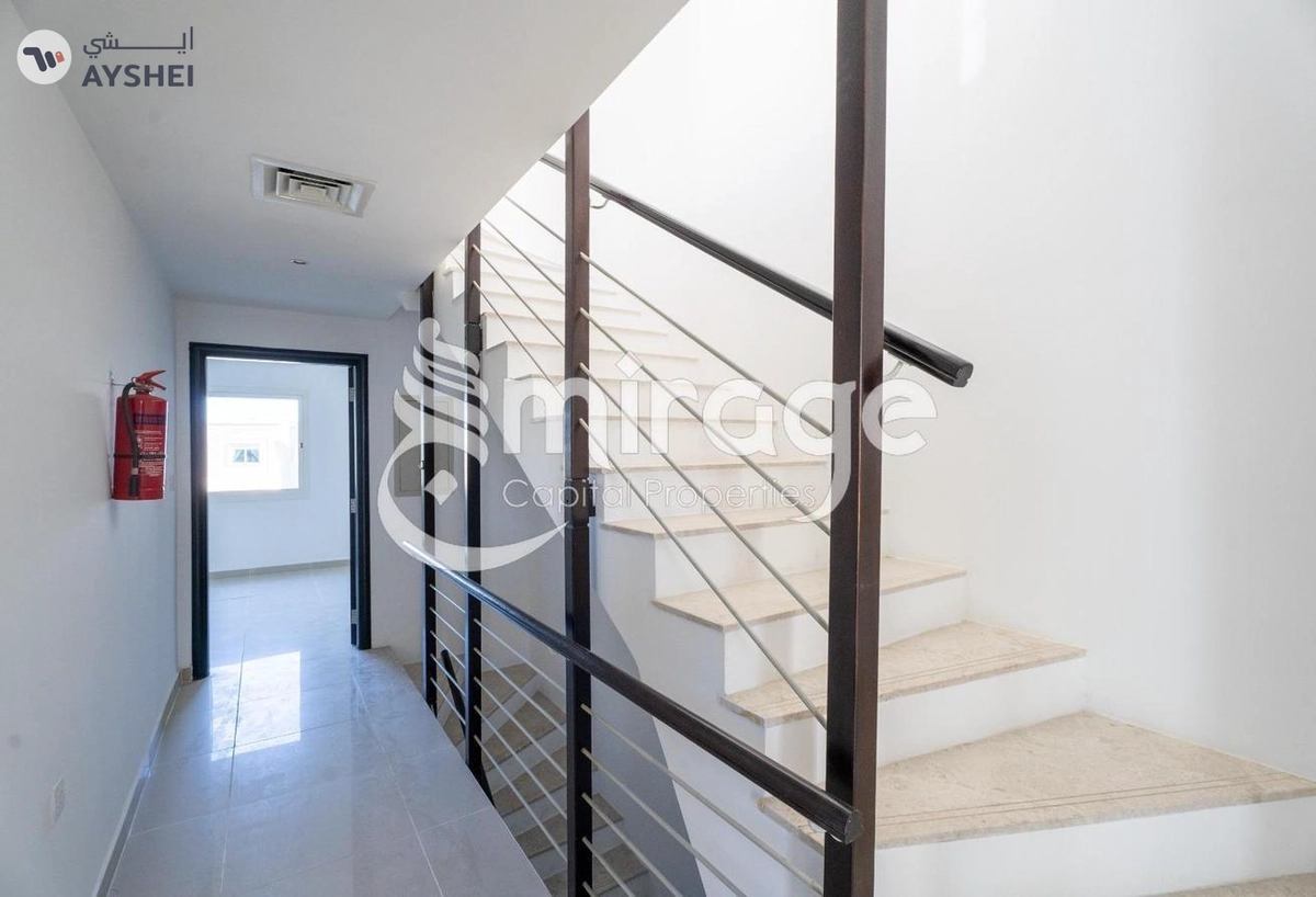 TOWNHOUSE FOR SALE IN ARABIAN STYLE, AL REEF VILLAS