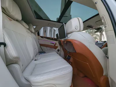 Bentley Bentayga W12 AWD 2018 GCC Specs-10