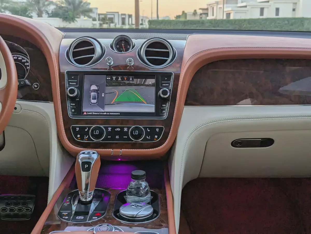 Bentley Bentayga W12 AWD 2018 GCC Specs-6-6